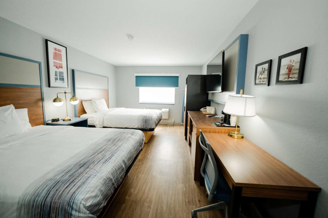 Americinn By Wyndham Tomahawk Extérieur photo