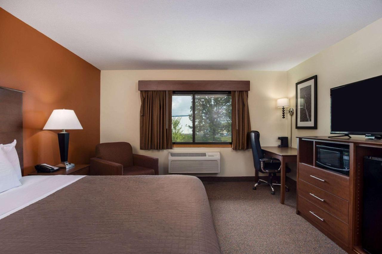 Americinn By Wyndham Tomahawk Extérieur photo